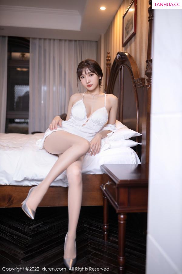 陆萱萱  [XiuRen]高清写真图 2022.12.08 No.5973 陆萱萱 丝袜美腿第22张图片